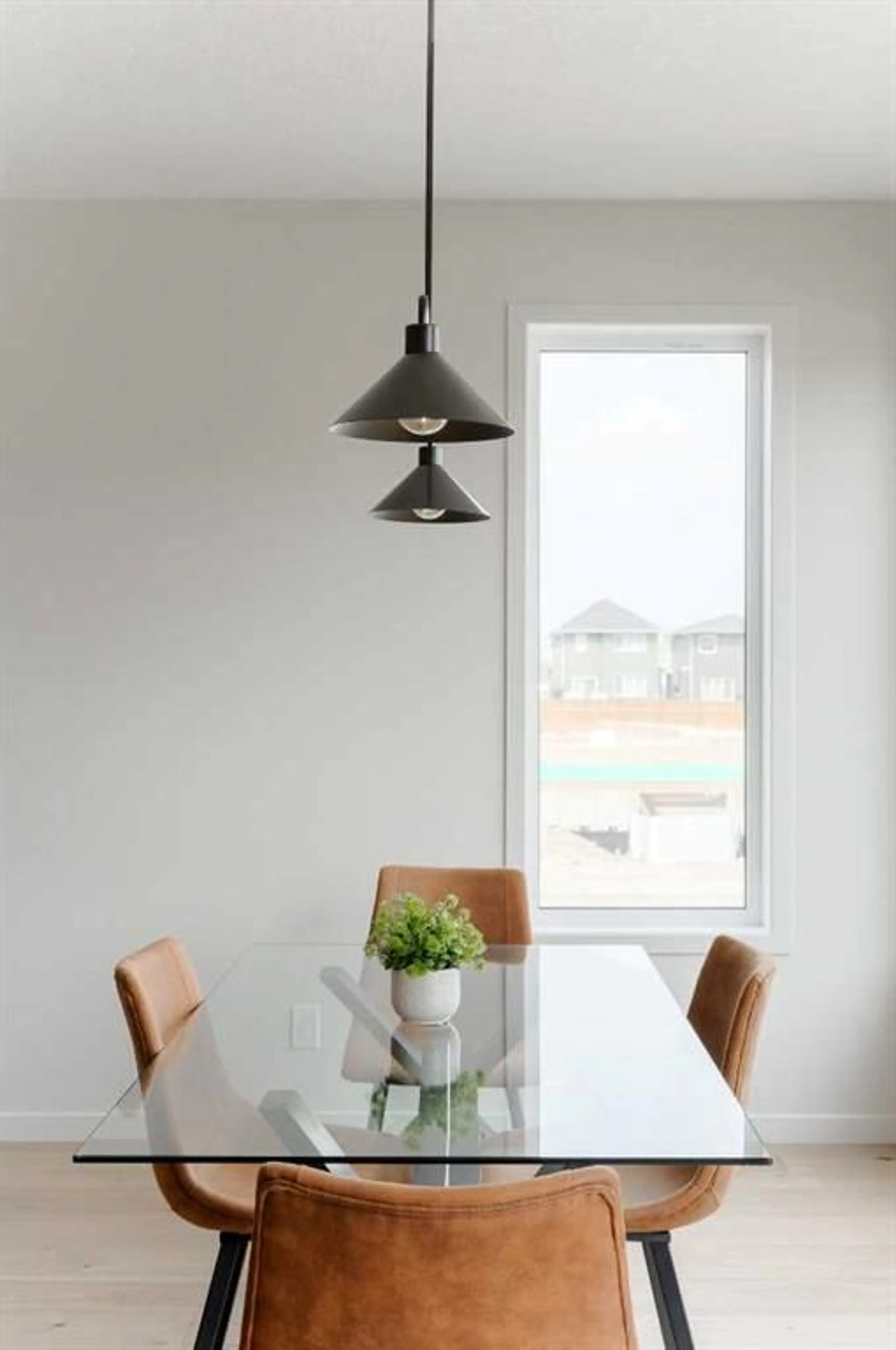 pillar/IMG-A2330775_3.jpg