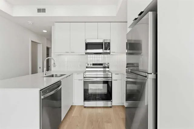 8500 19 Ave #2504, Calgary 4