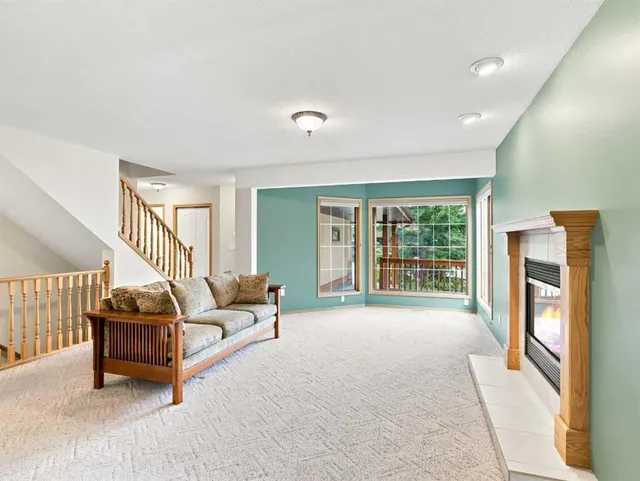 2 Terrace Place, Canmore 3