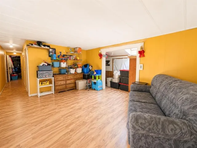 4611 48 St, Rycroft 2