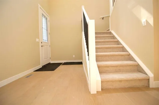 127 Sundown Cres, Cochrane 5