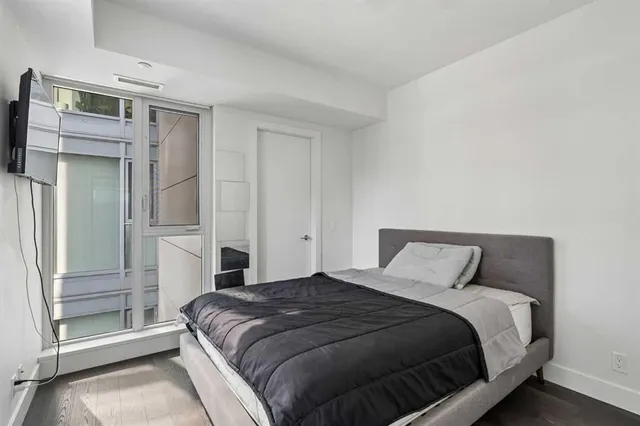 1025 5 Ave #907, Calgary 5