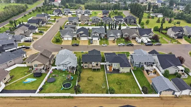 3908 49 Ave, Ponoka 5