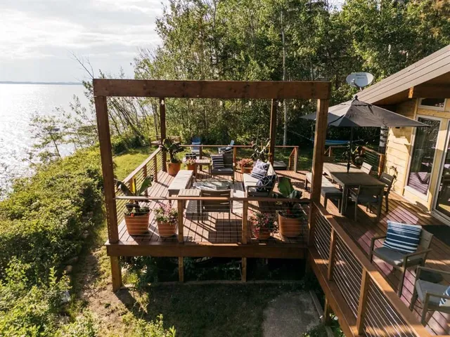 391 Birchcliff Rd, Birchcliff 3