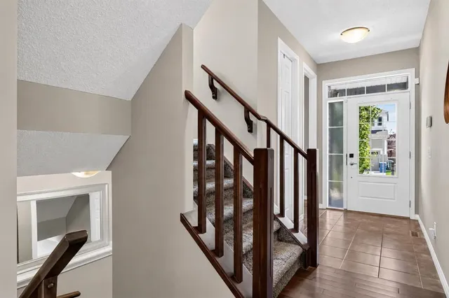 150 Osborne Rise, Airdrie 5