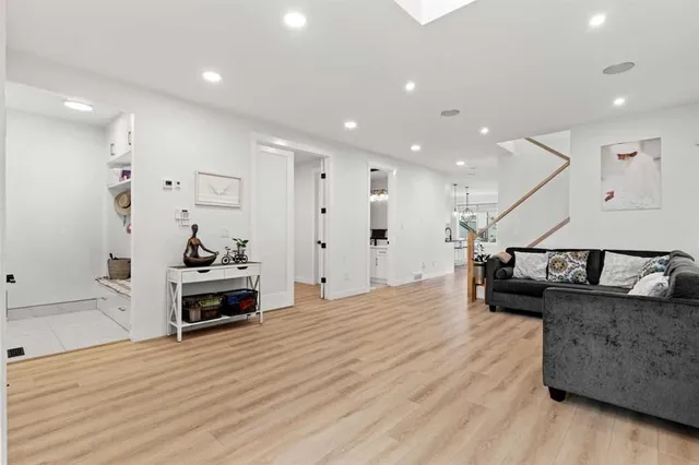4524 87 Ave, Calgary 5