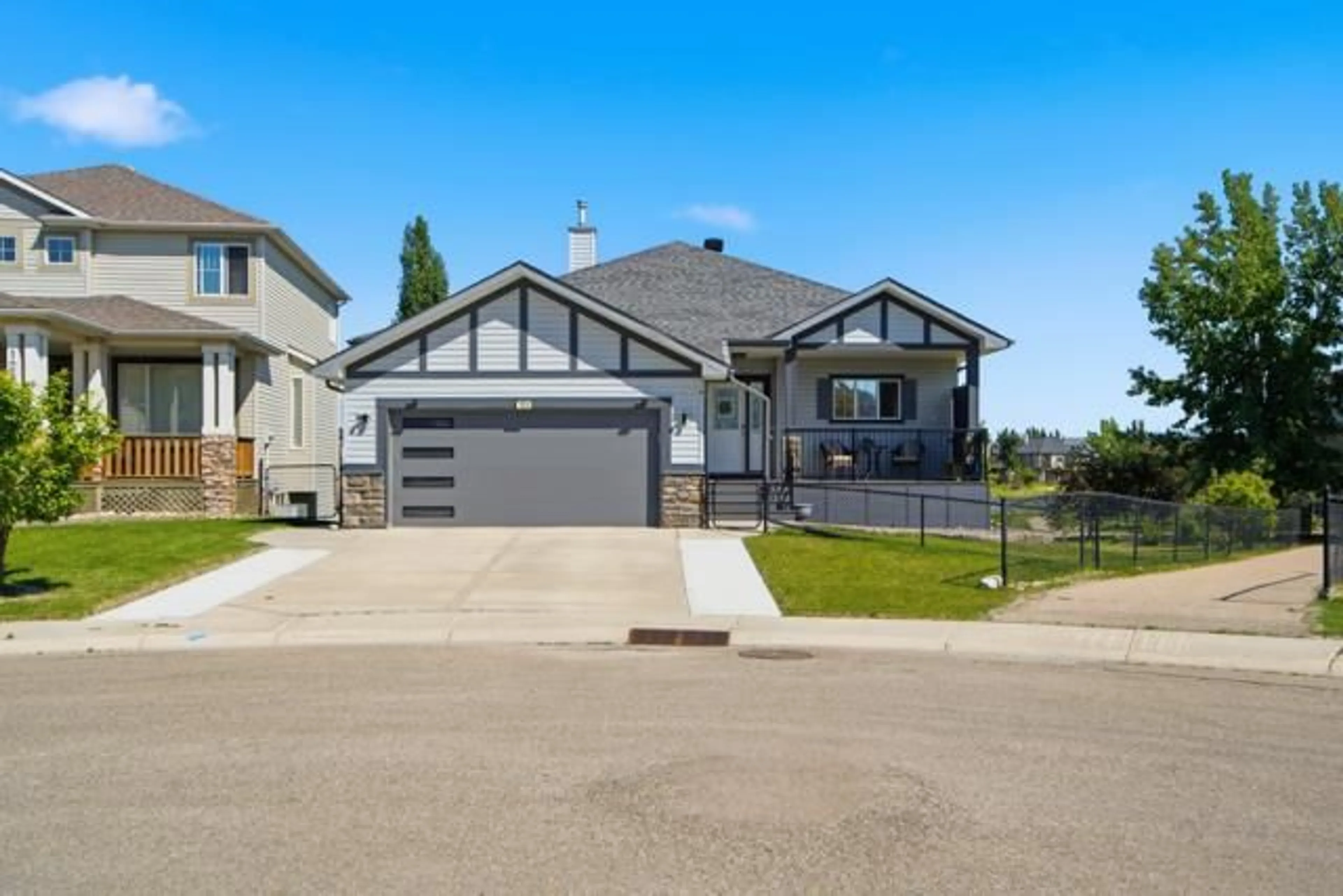 pillar/IMG-A2331350_1.jpg