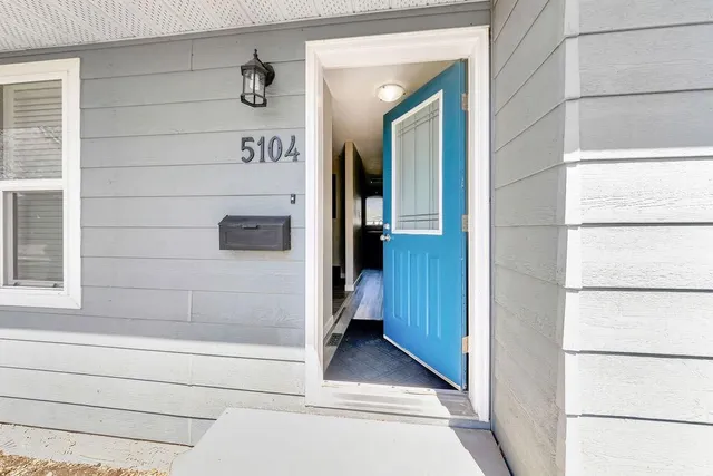 5104 54A St, Lloydminster 2