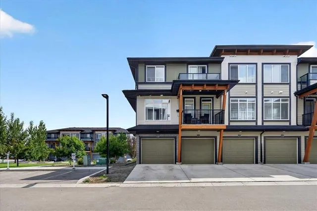 230 Seton Pass #79, Calgary 3