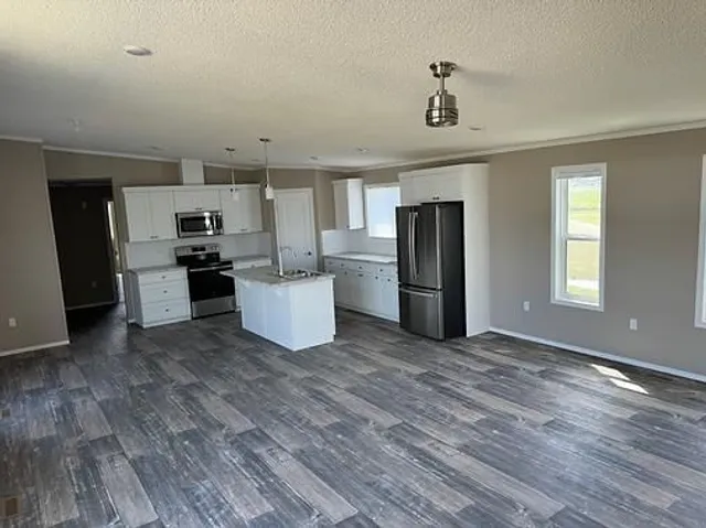 7037 & 7049 48 St, Taber 3