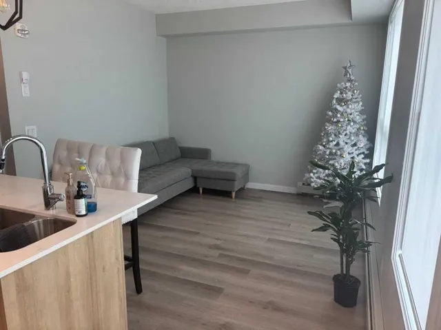 1605 17 St #105, Calgary 5