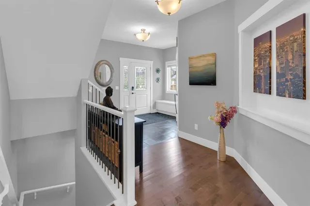 286 Nolan Hill Blvd, Calgary 3