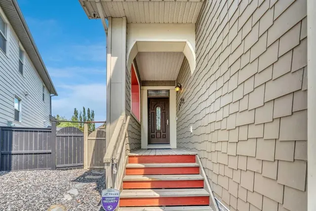 331 Mahogany Crt, Calgary 2