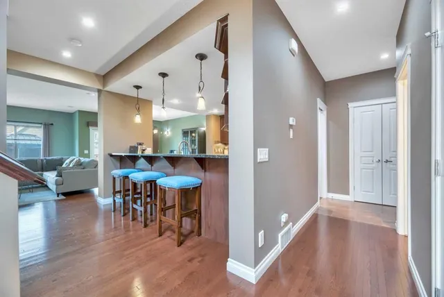 331 Mahogany Crt, Calgary 5