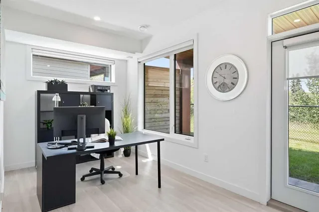 108 Na'a Hts, Calgary 3