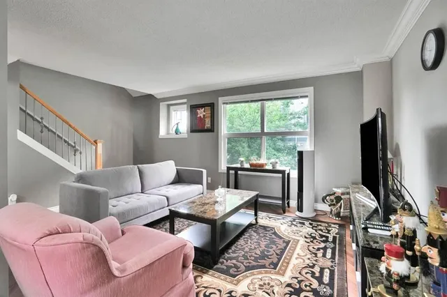 199 Cedarwood Lane, Calgary 5