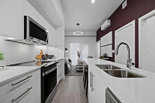 310 15 Ave #516, Calgary 5