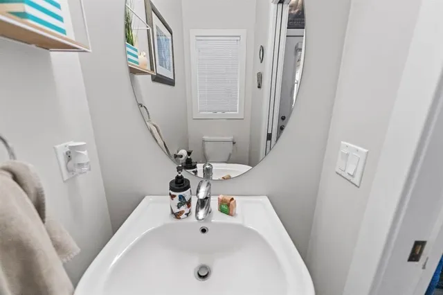 300 Marina Dr #114, Chestermere 3