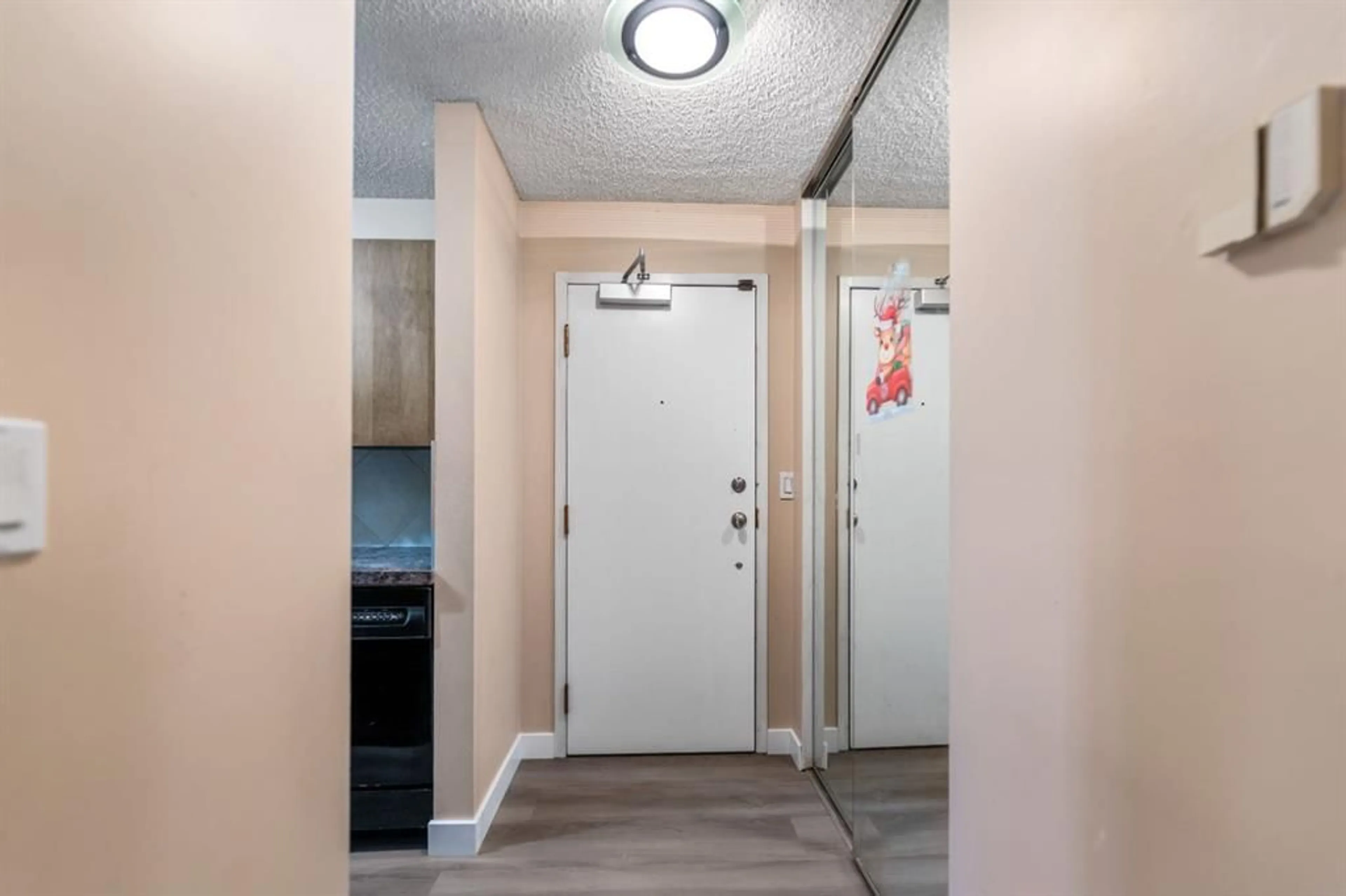 pillar/IMG-A2332228_4.jpg