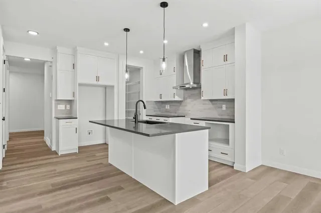 359 Rivercrest Rd, Cochrane 4