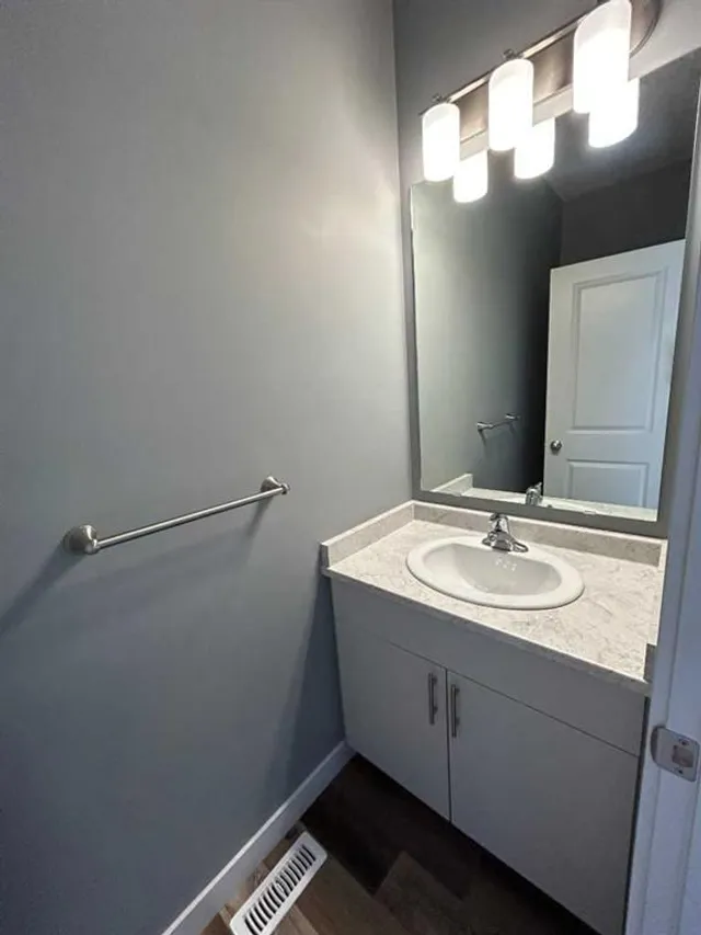 10630 114C St, Grande Prairie 4
