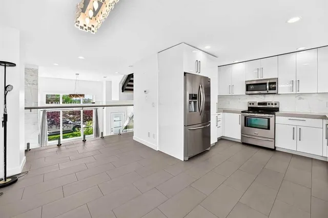 1530 Bayside Ave #1803, Airdrie 4