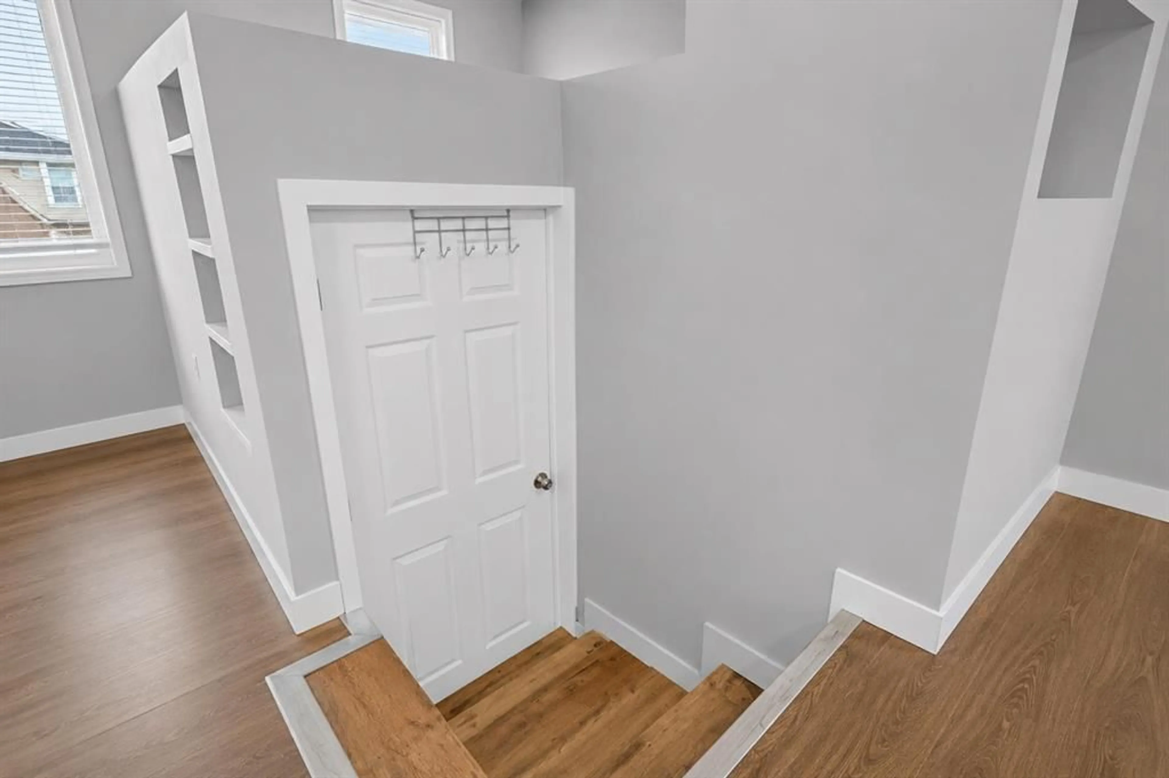 pillar/IMG-A2332466_4.jpg