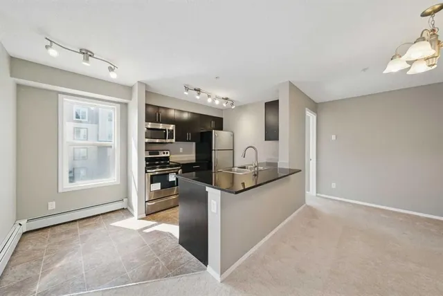 81 LEGACY Blvd #1240, Calgary 5