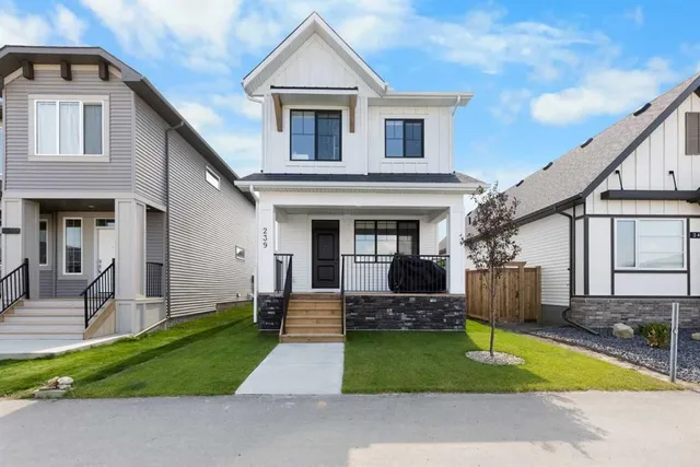 239 Vista Rd, Crossfield 3