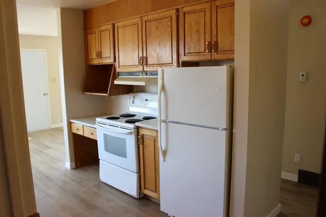 504 Centennial Ave, Picture Butte 4