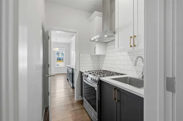 71 Belvedere Green, Calgary 4