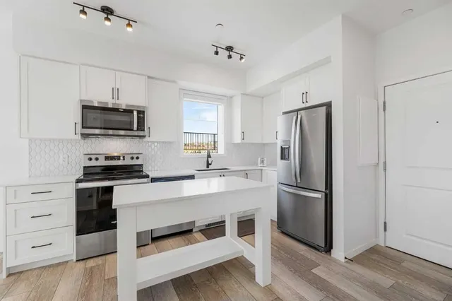 3727 Sage Hill Dr #3104, Calgary 3