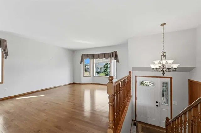 90 Duncan Cres, Red Deer 5