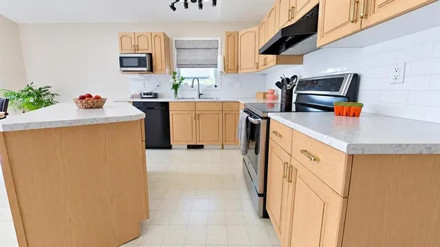 141 Eglert Dr, Fort McMurray 5
