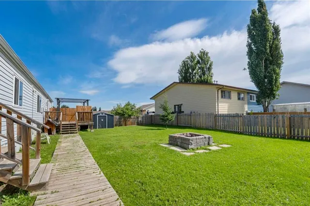 10 Auttreaux Dr, Whitecourt 5