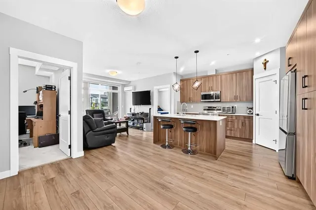 200 Seton Cir #6106, Calgary 5