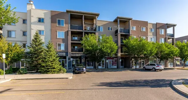 403 Mackenzie Way #7202, Airdrie 2