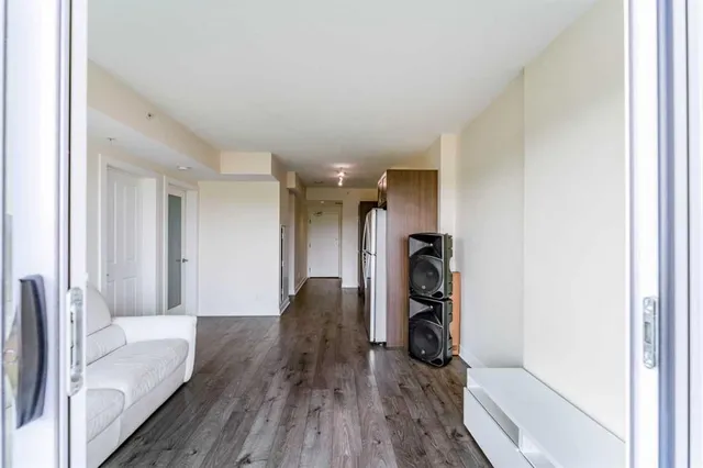 30 Brentwood Common #511, Calgary 5