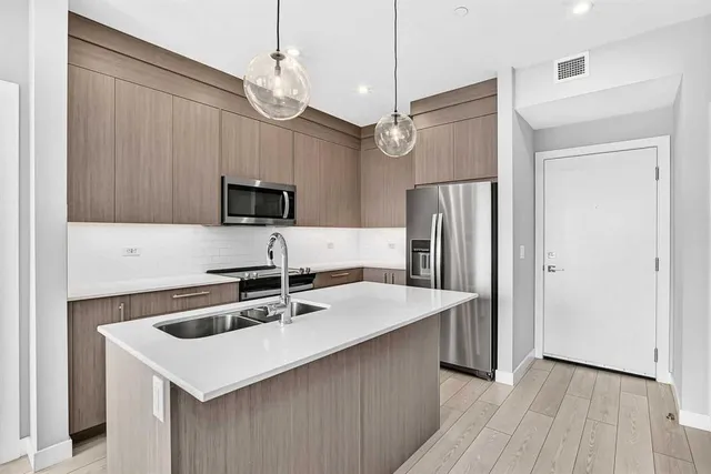 6 Merganser Dr #2110, Chestermere 4