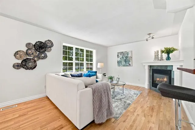 172 Somme Manor, Calgary 3