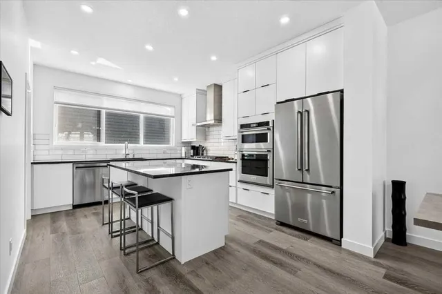 40 Amblefield View, Calgary 4