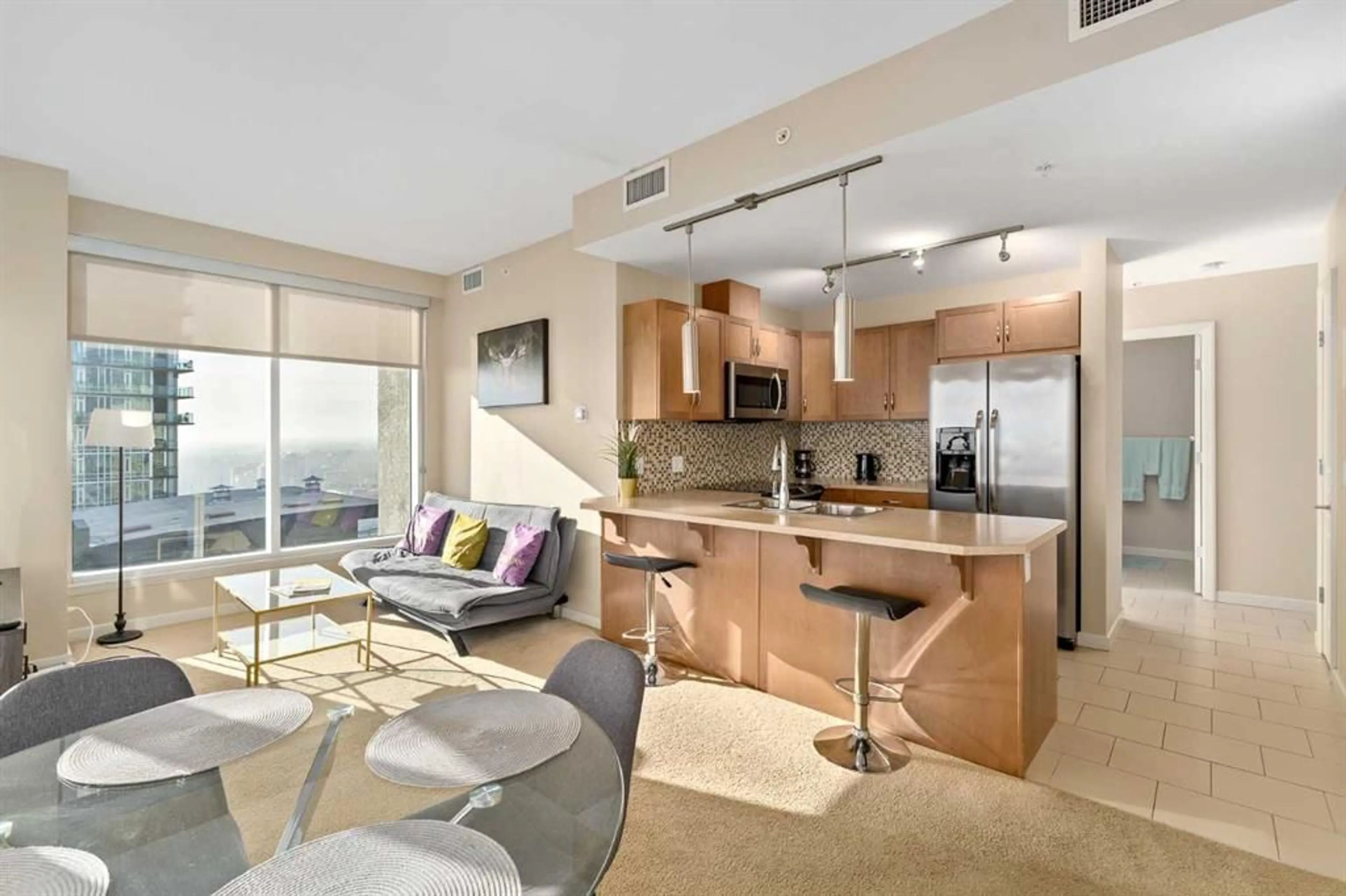 pillar/IMG-A2333968_4.jpg