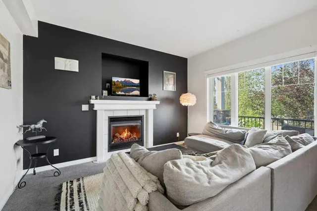 21 Regatta Way, Sylvan Lake 4