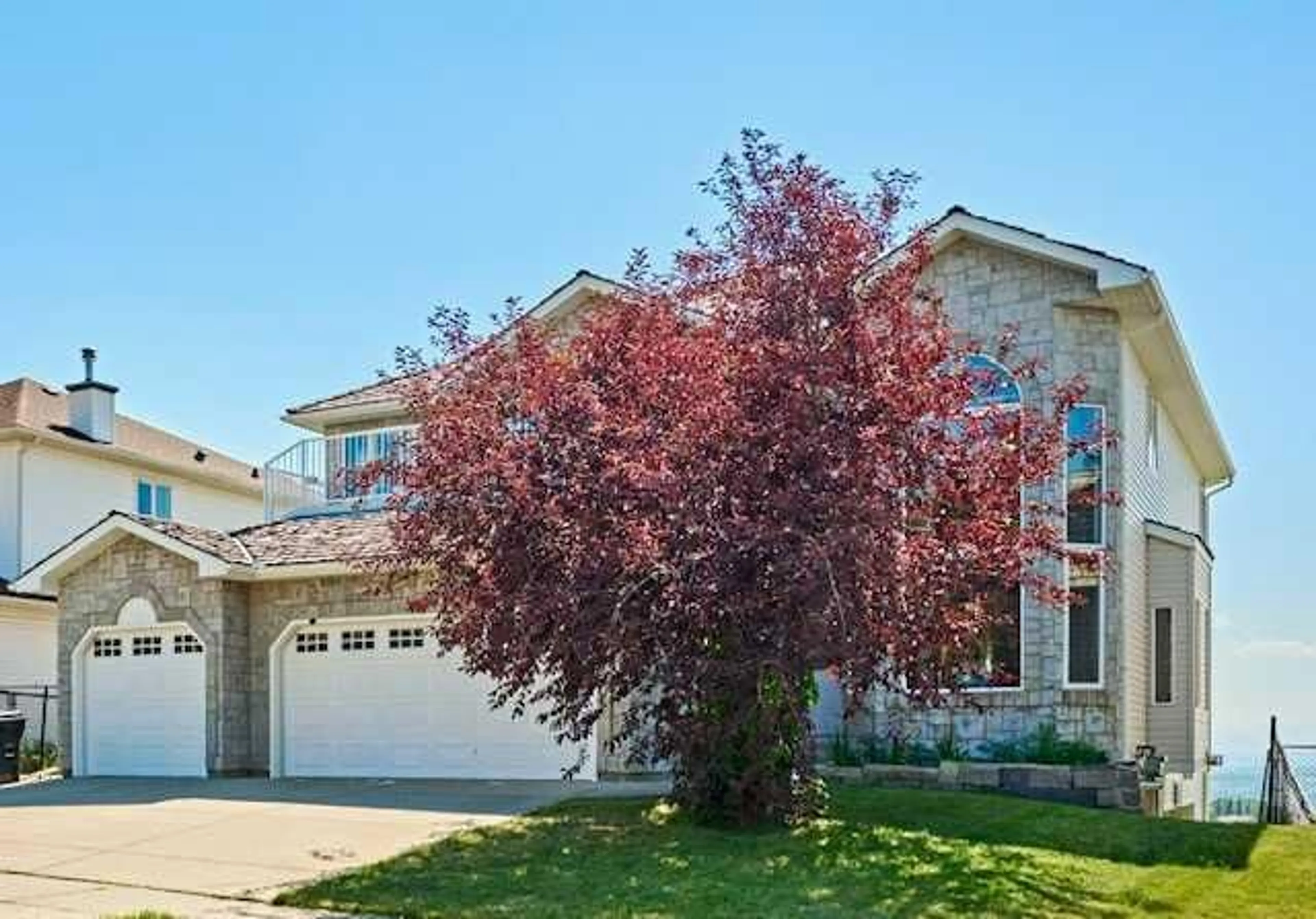 pillar/IMG-A2334046_2.jpg