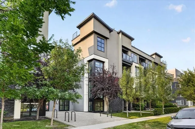 607 17 Ave #304, Calgary 2