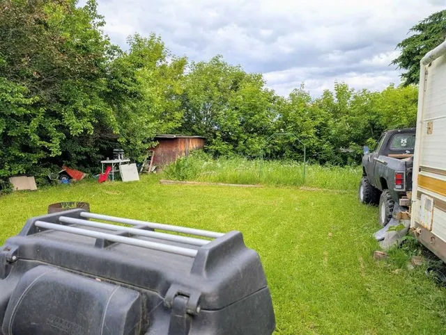 209 7 St, Slave Lake 3