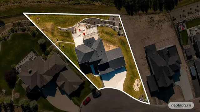 35 Monterra Cove, Cochrane Lake 5