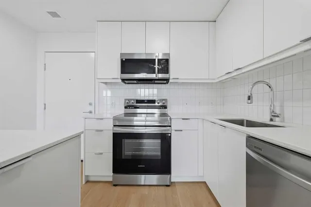 8500 19 Ave #1313, Calgary 5