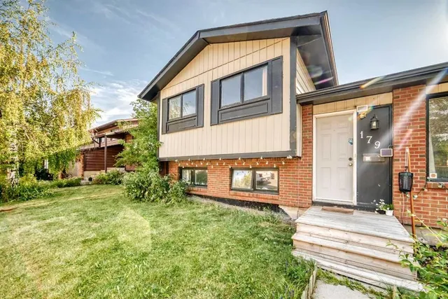 179 Deer Ridge Way, Calgary 4
