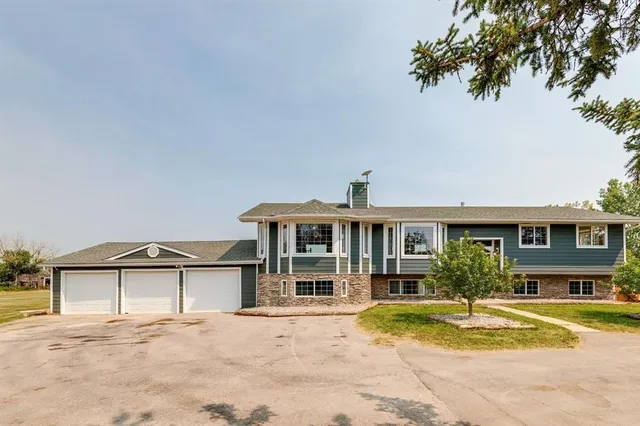 271154 Range Road 285, Rural Rocky View County 2